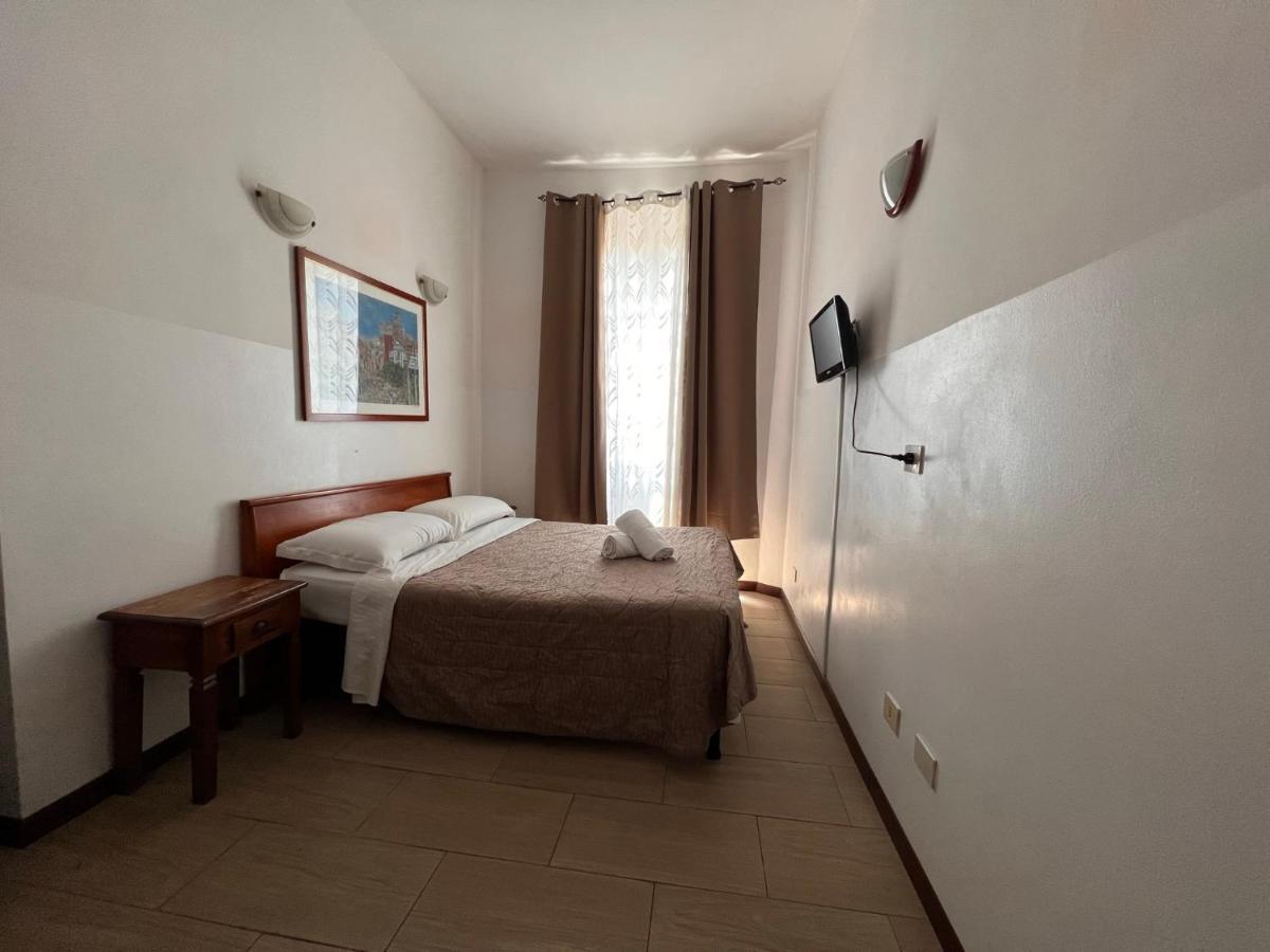 Booking Inn Settembre 95 ローマ エクステリア 写真