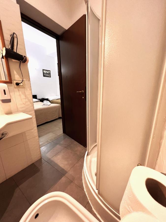 Booking Inn Settembre 95 ローマ エクステリア 写真