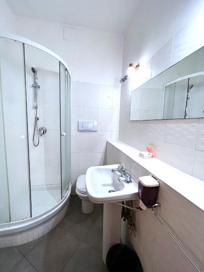 Booking Inn Settembre 95 ローマ エクステリア 写真