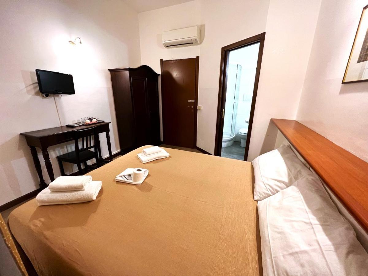 Booking Inn Settembre 95 ローマ エクステリア 写真