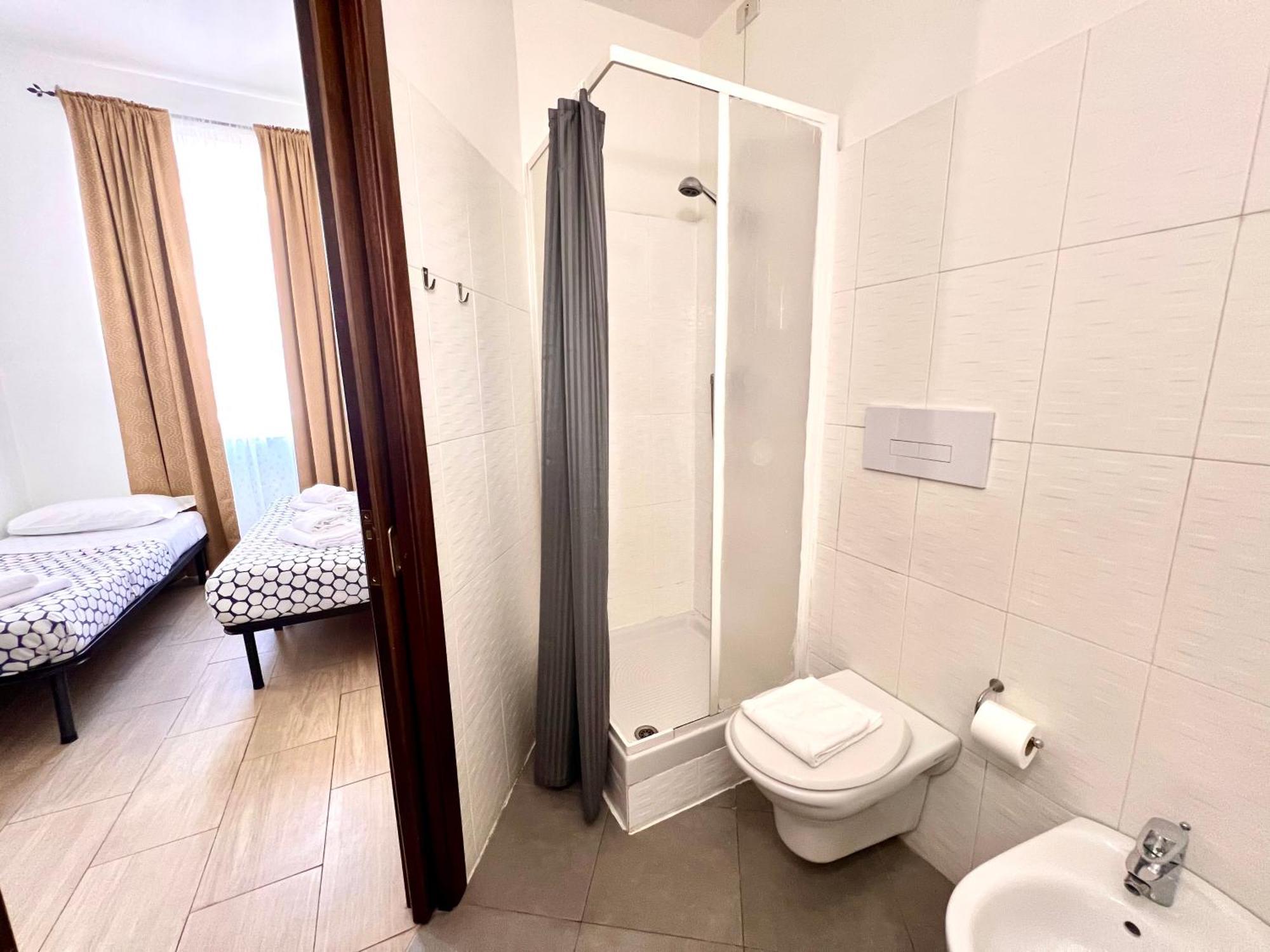 Booking Inn Settembre 95 ローマ エクステリア 写真